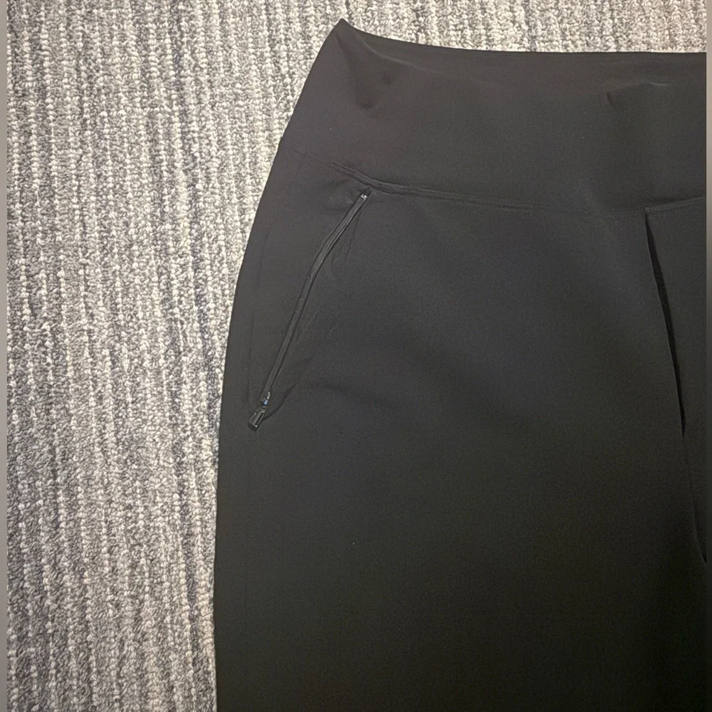 Athleta Endless High Rise Pant - Size 10 - Picture 6 of 14